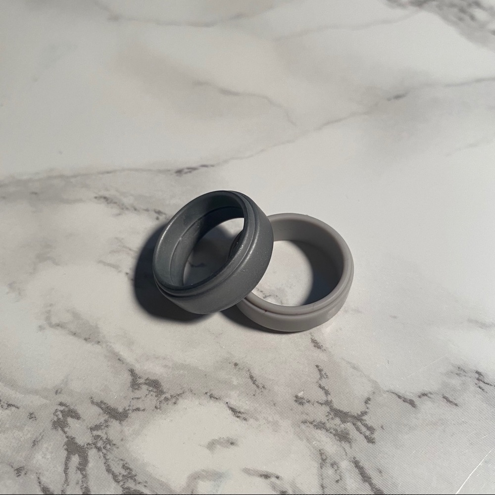 Silicon wedding bands